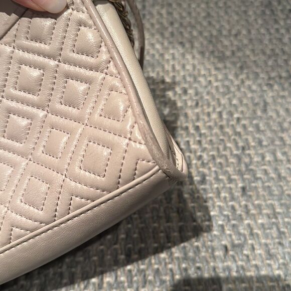 Tory Burch -Authentic Fleming Small Convertible Shoulder Bag Light Taupe - Picture 16 of 17